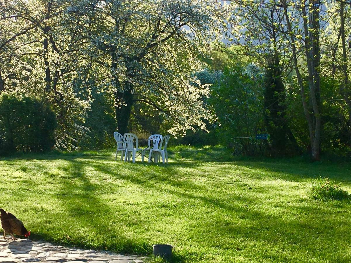 Le Pre Aux Clercs Hotell Trévignin Exteriör bild
